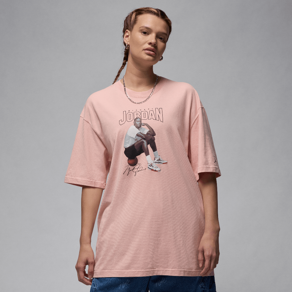 Jordan Women's Oversized Graphic T-Shirt Pink Glaze